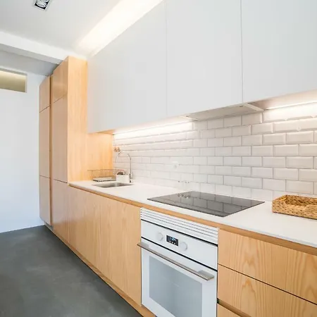 Lemon Tree Garden 3bedroom Apartament