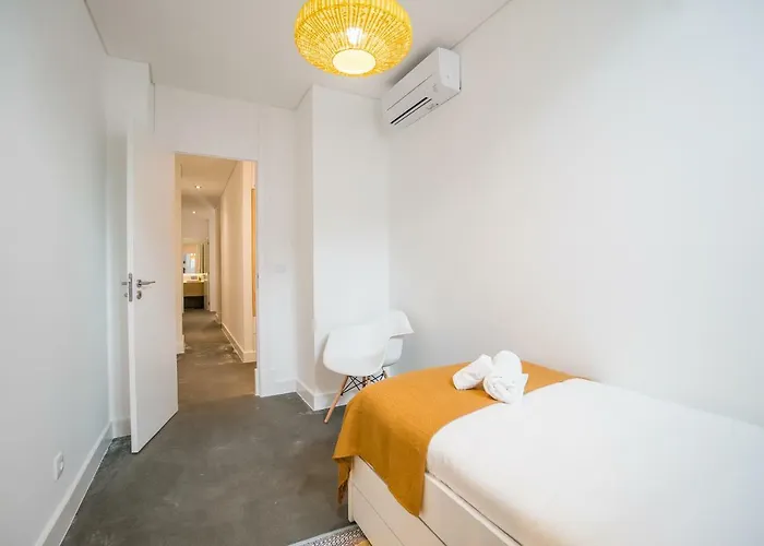 Lemon Tree Garden 3bedroom *