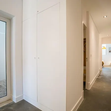 Lemon Tree Garden 3bedroom Apartament *