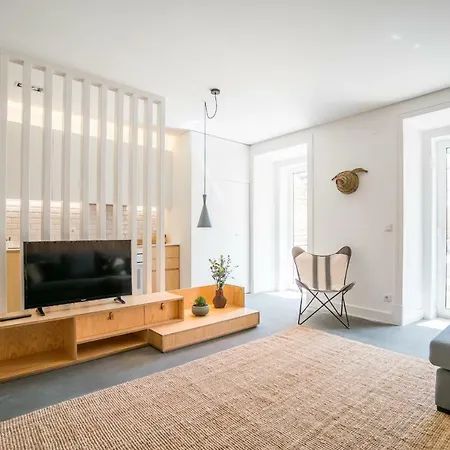 Lemon Tree Garden 3bedroom Лиссабон