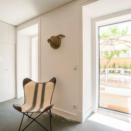 Lemon Tree Garden 3bedroom Лиссабон