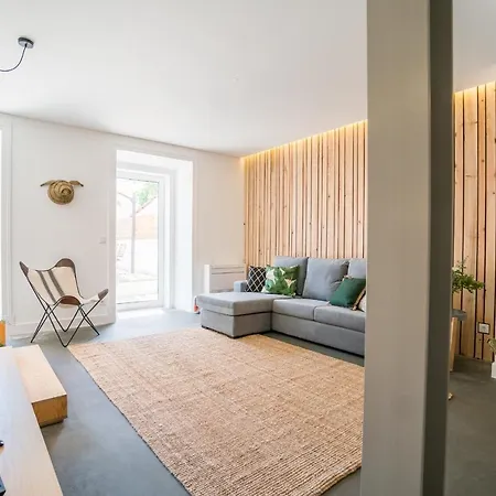 Lemon Tree Garden 3bedroom Apartment