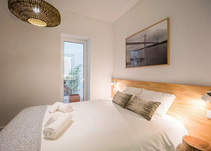 Lemon Tree Garden 3bedroom *