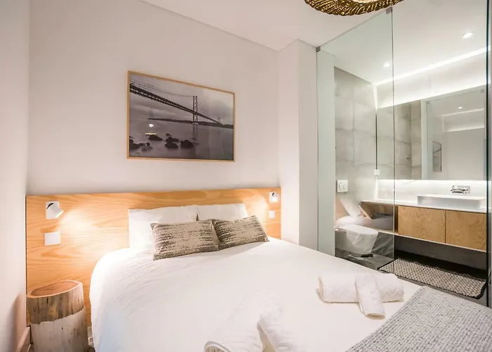 Lemon Tree Garden 3bedroom *